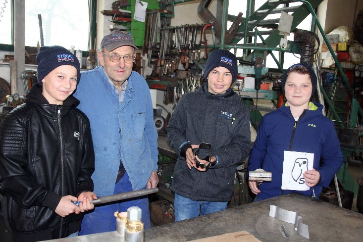 Der Schmied vom See, Josef Strobl, Senior hat die alten Techniken noch parat, Foto: Joseph Schuster