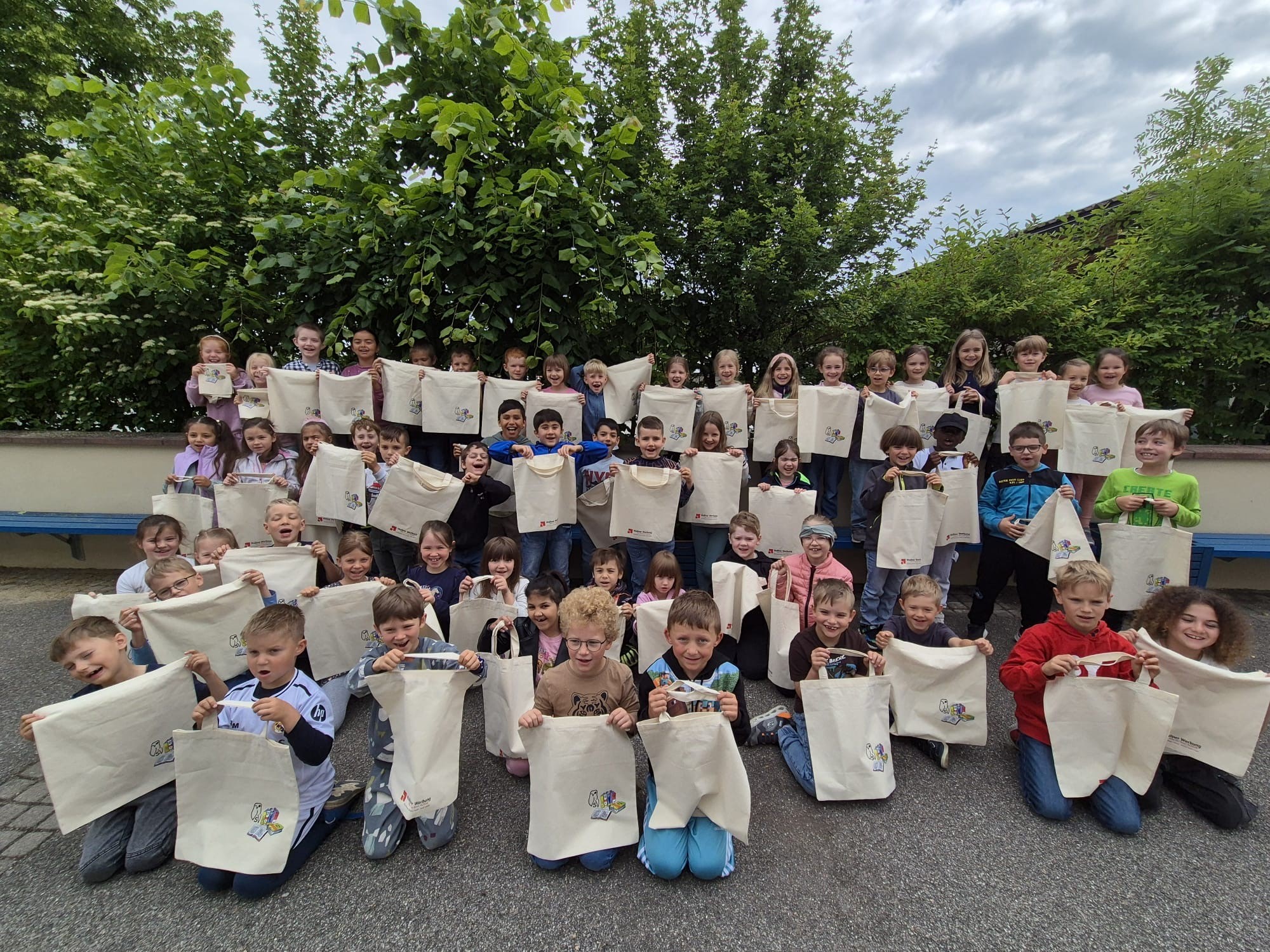 Büchertaschen Kinder.jpeg