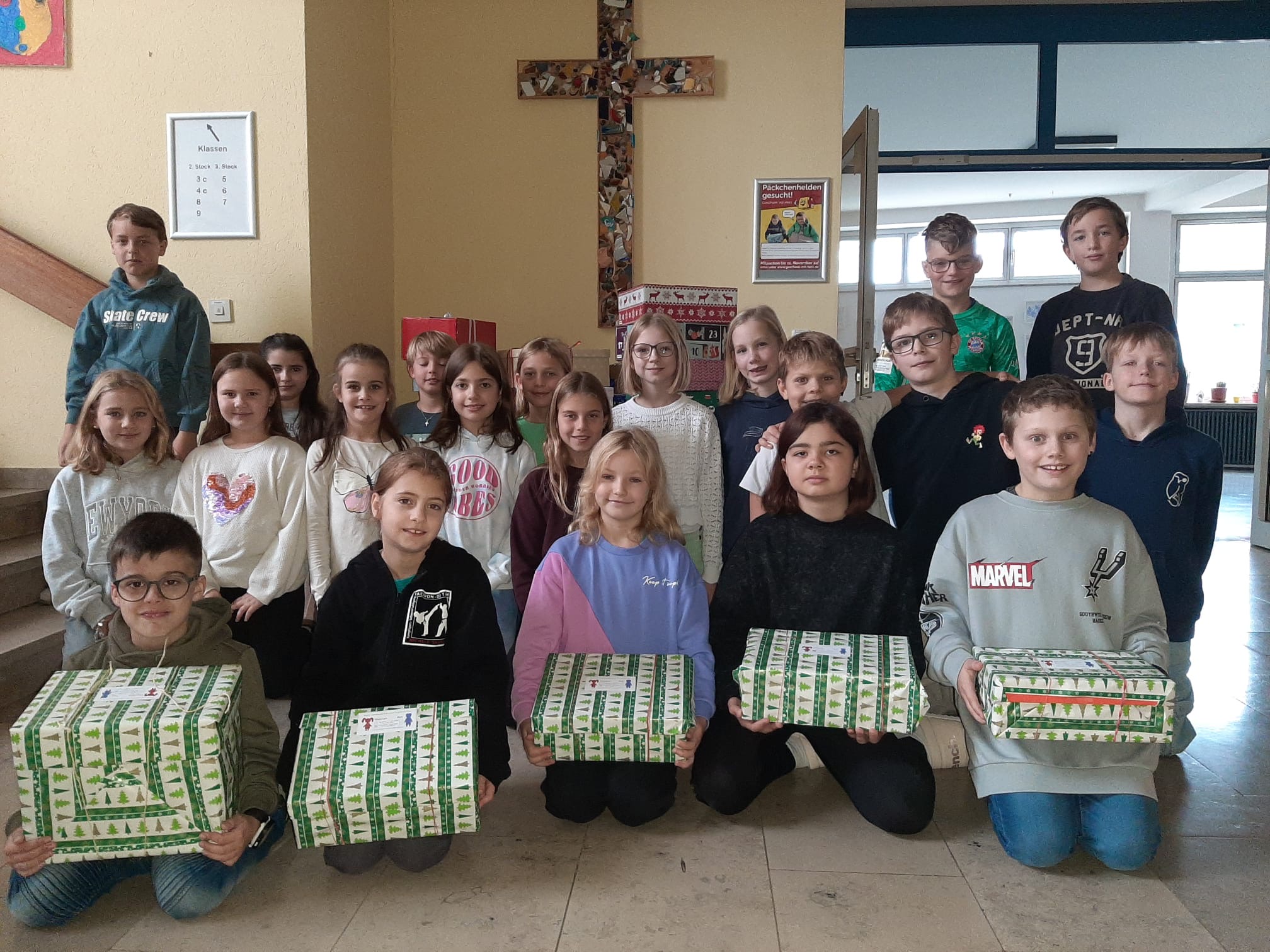 Geschenk mit Herz.JPG