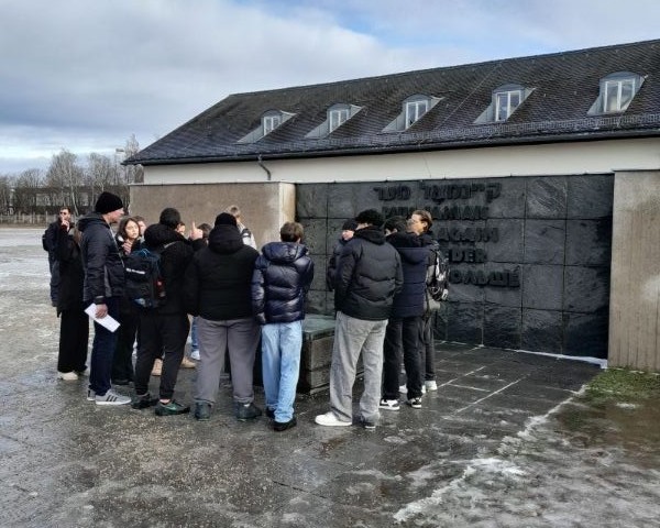 KZ- Gedenkstaette 4.jpg